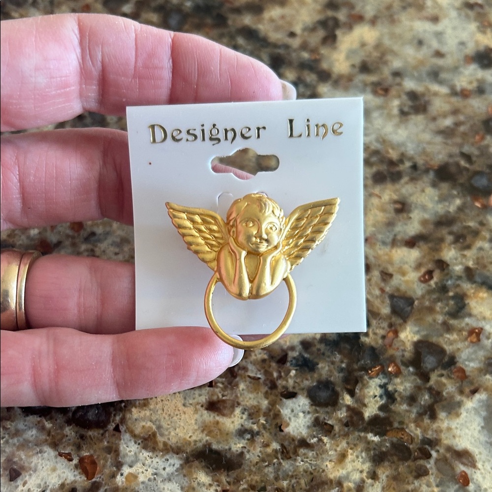 Gold Angel Wing Brooch